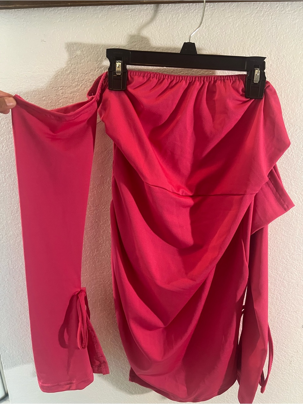 SHEIN Hot Pink Off-Shoulder Ruched Mini Dress